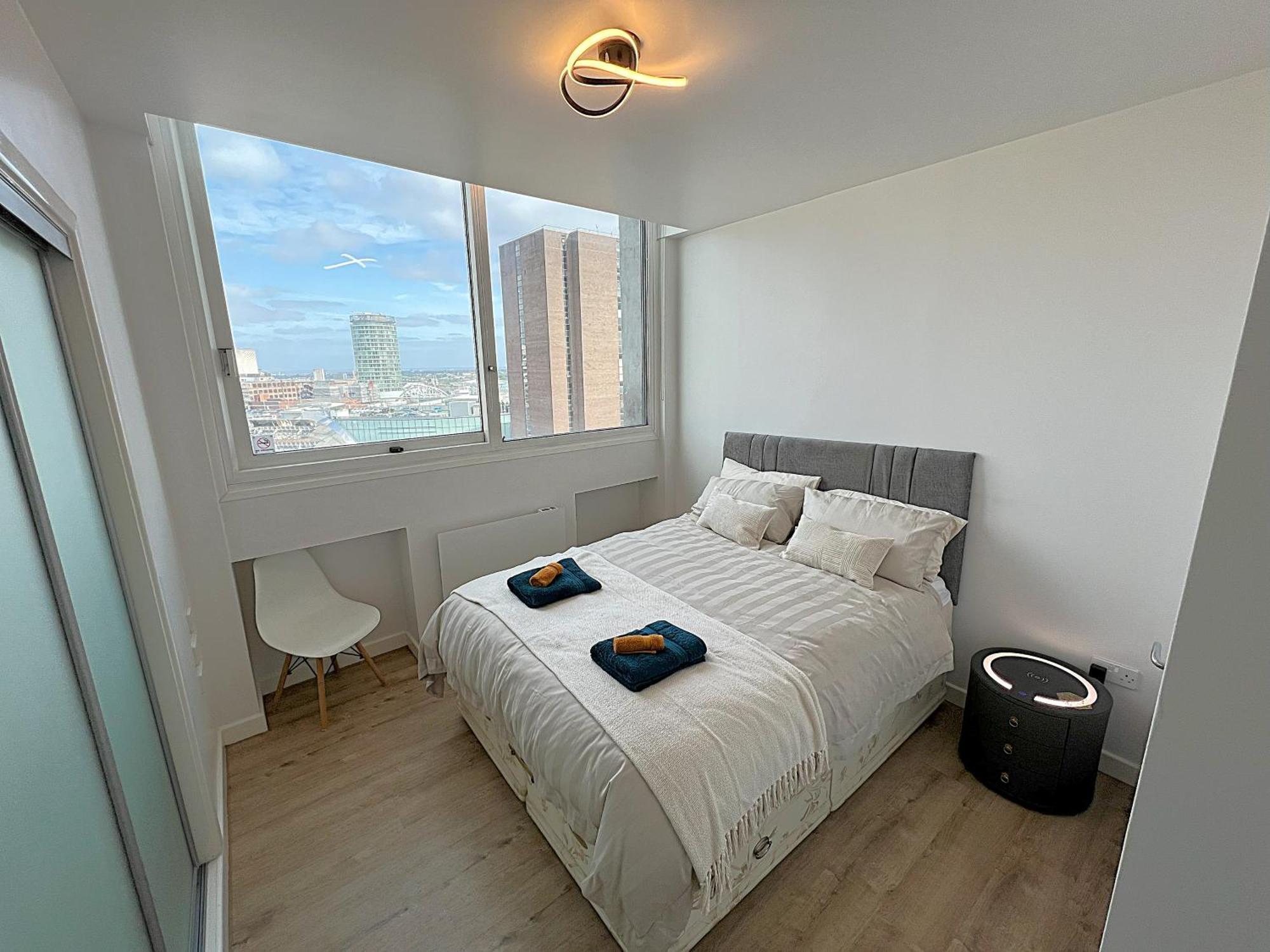 Apartment The Penthouse Of Opulence Centre Birmingham