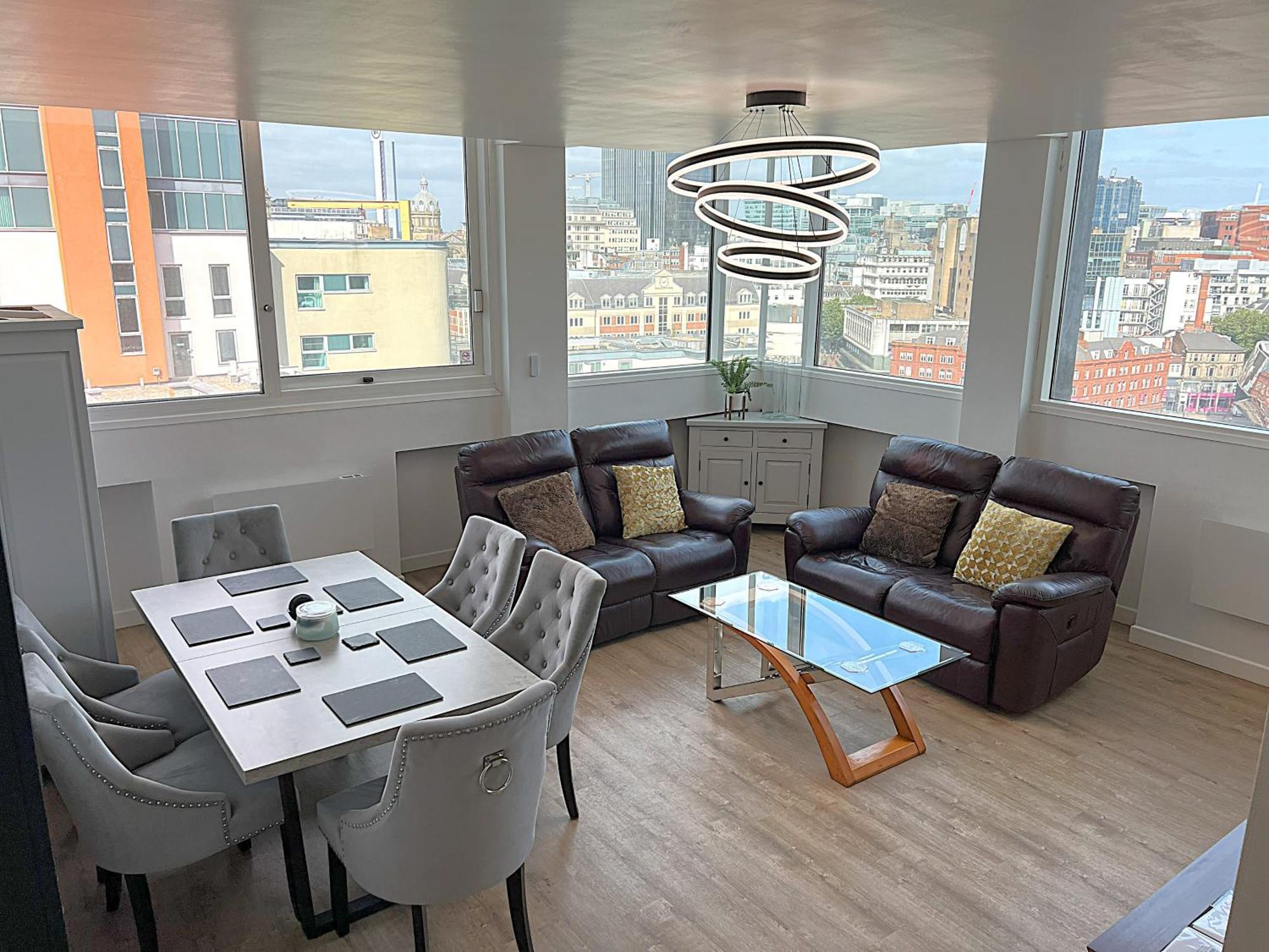 The Penthouse Of Opulence Centre Apartment Birmingham